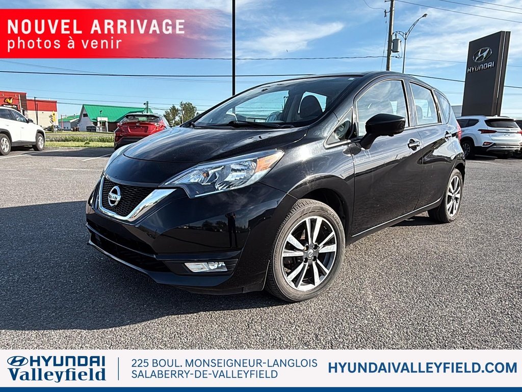 2017 Nissan Versa Note SL Hatchback Front-Wheel Drive Continuously Variable Transmission