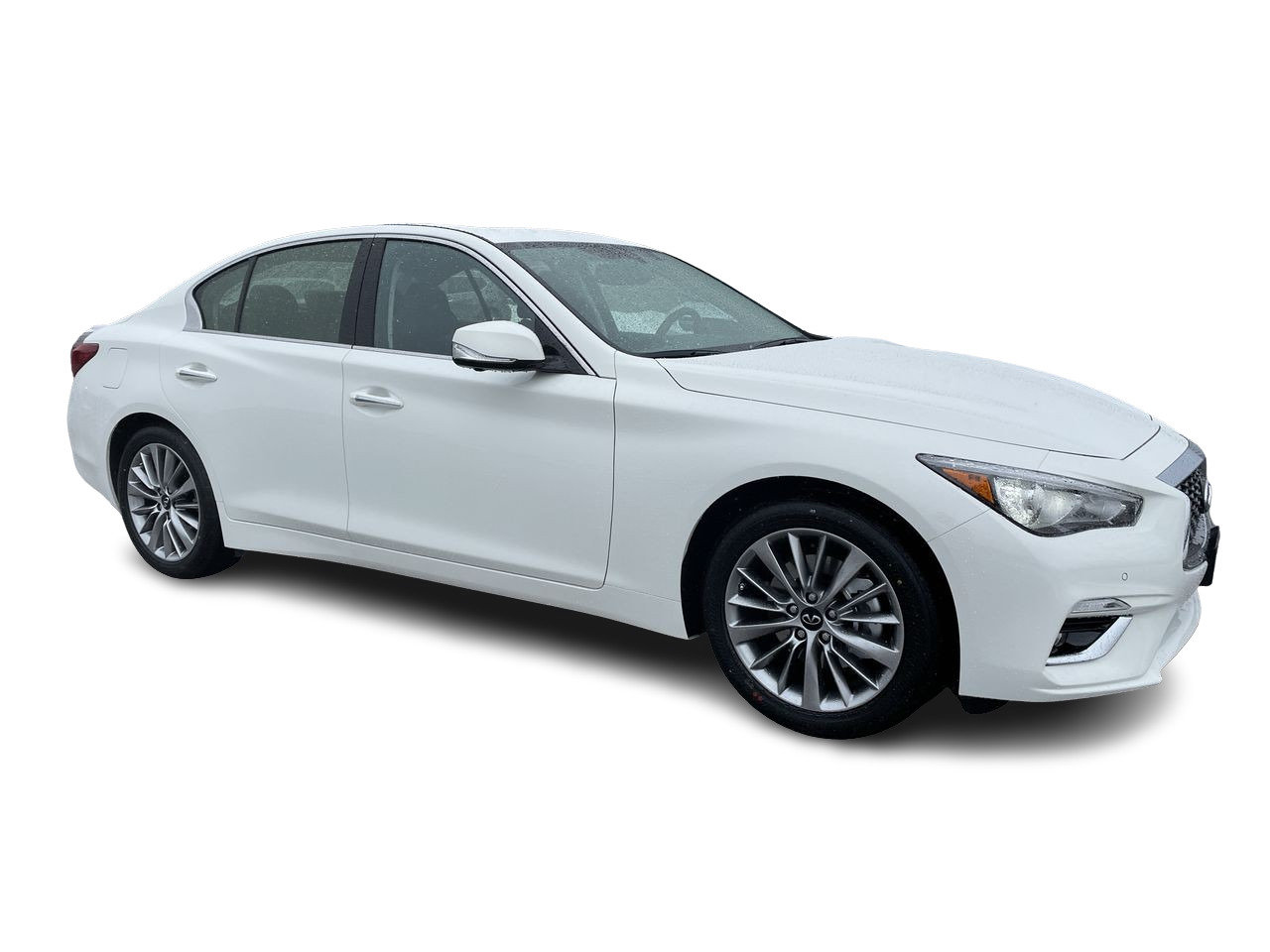 New 2022 Pure White INFINITI LUXE image 14
