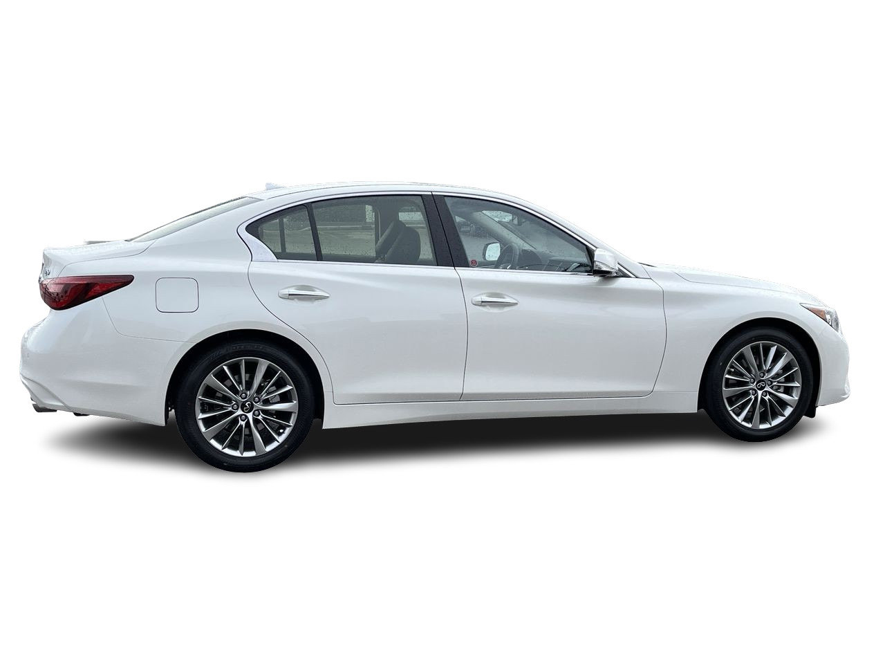 New 2022 Majestic White INFINITI LUXE image 11