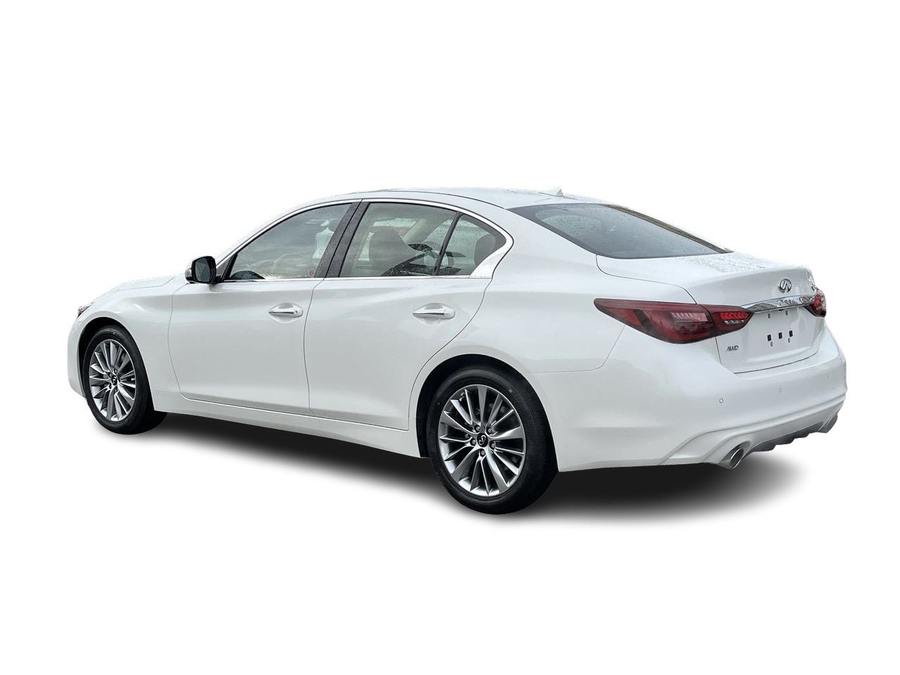 New 2022 Majestic White INFINITI LUXE image 6
