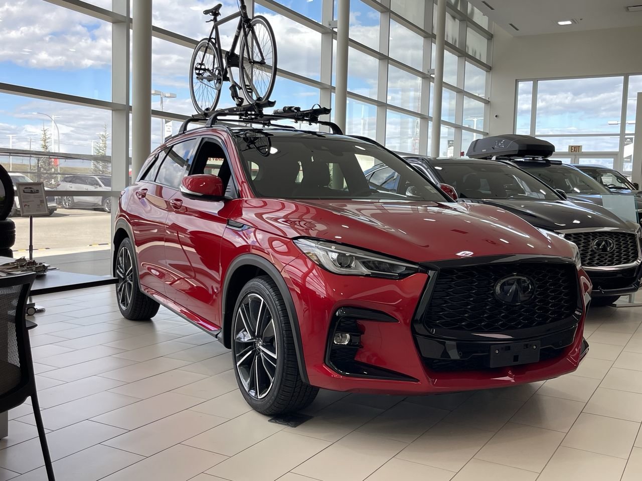 New 2023 Dynamic Sunstone Red INFINITI SPORT image 14