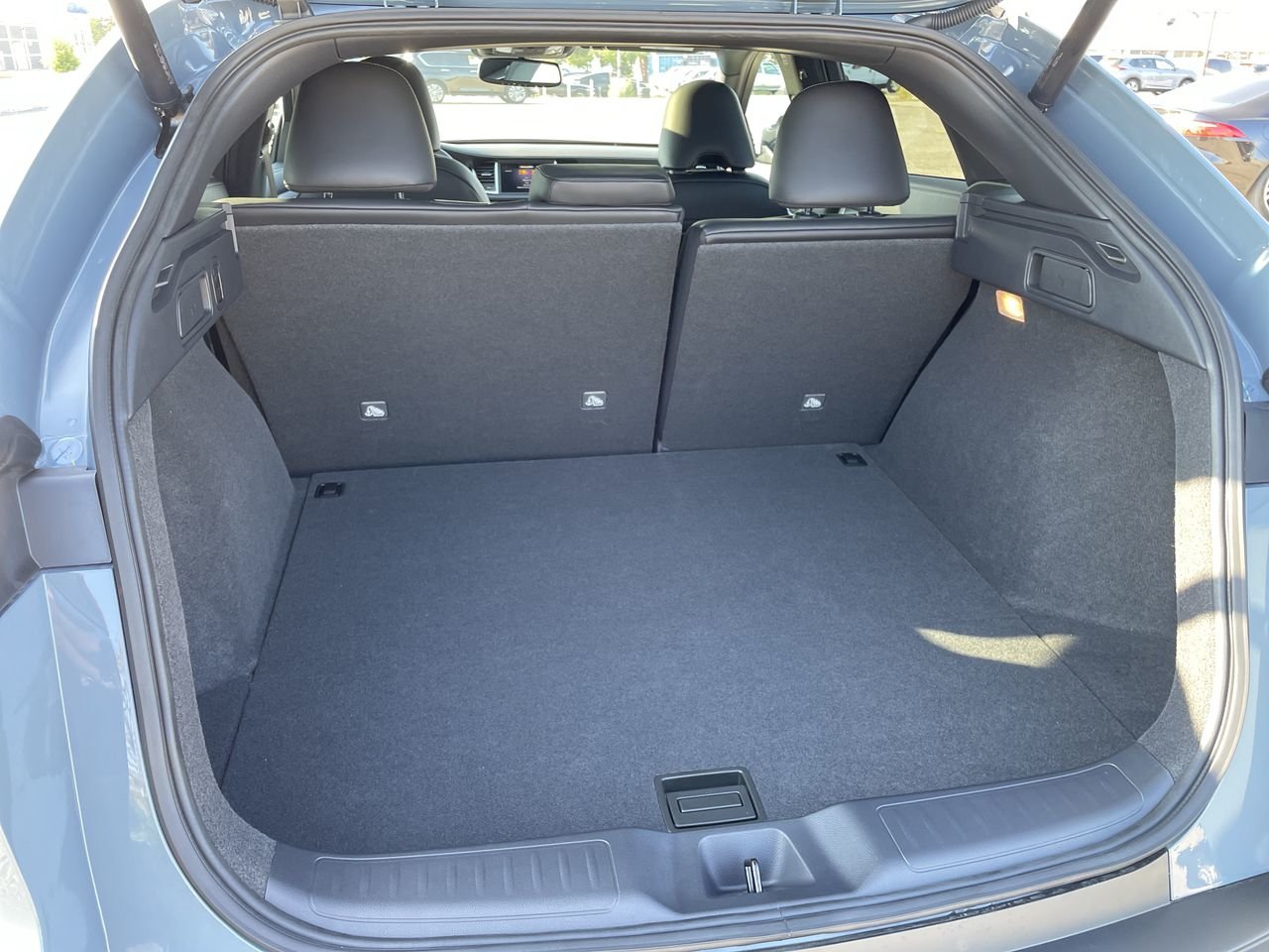 New 2023 Slate Gray INFINITI LUXE image 19