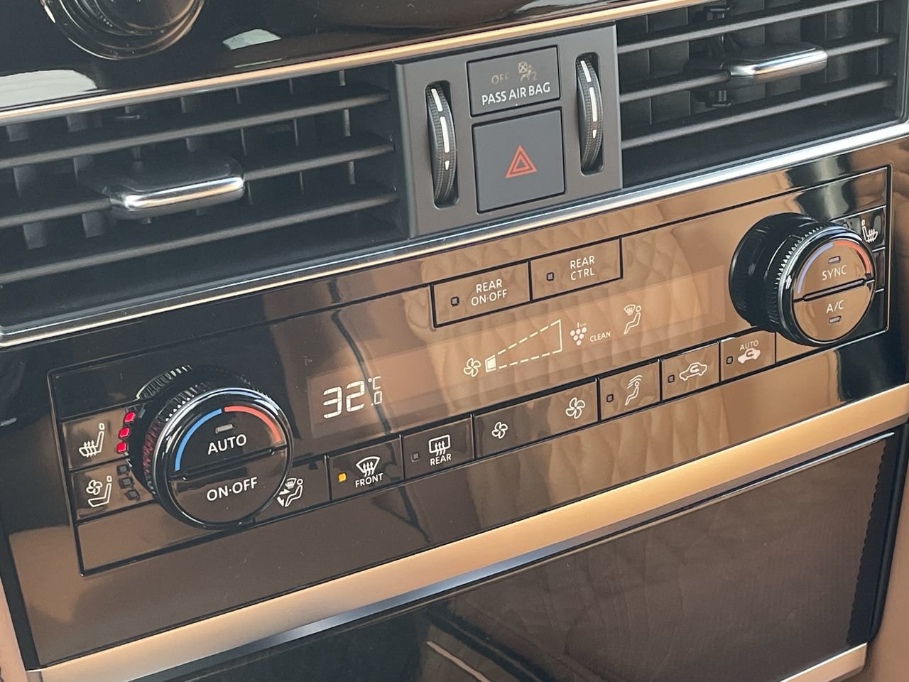 New 2023 Anthracite Gray INFINITI 7 PASSENGER, ProACTIVE image 29