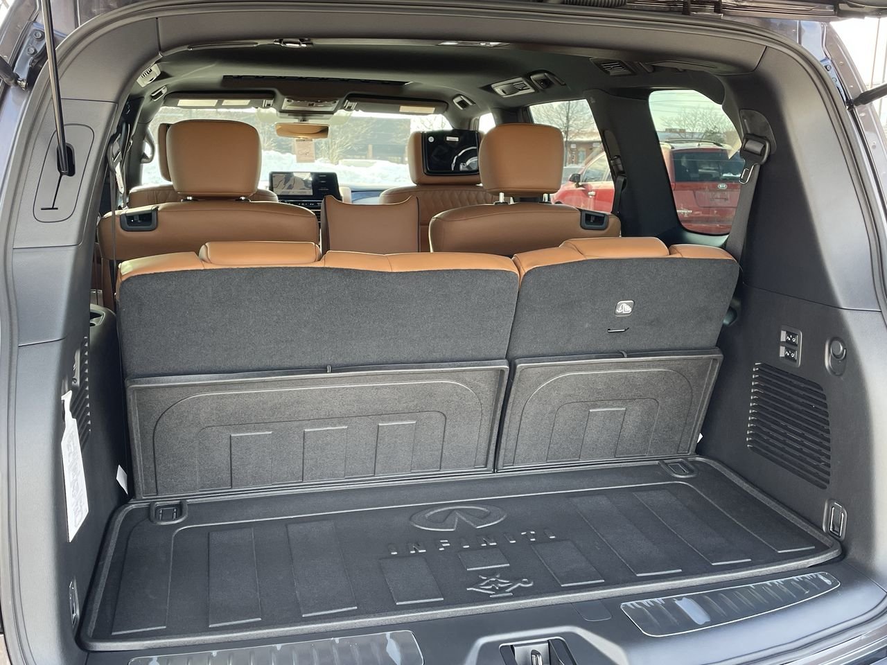 New 2023 Anthracite Gray INFINITI 7 PASSENGER, ProACTIVE image 19