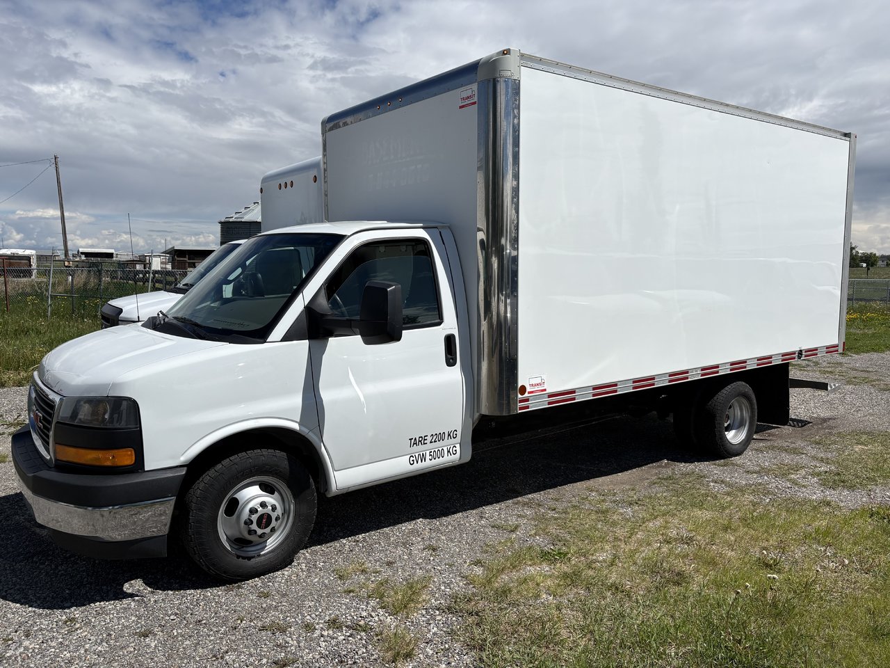 GMC Savana Chassis 3500 177 Cutaway RWD 2017 Fourgonnette  Propulsion Automatique