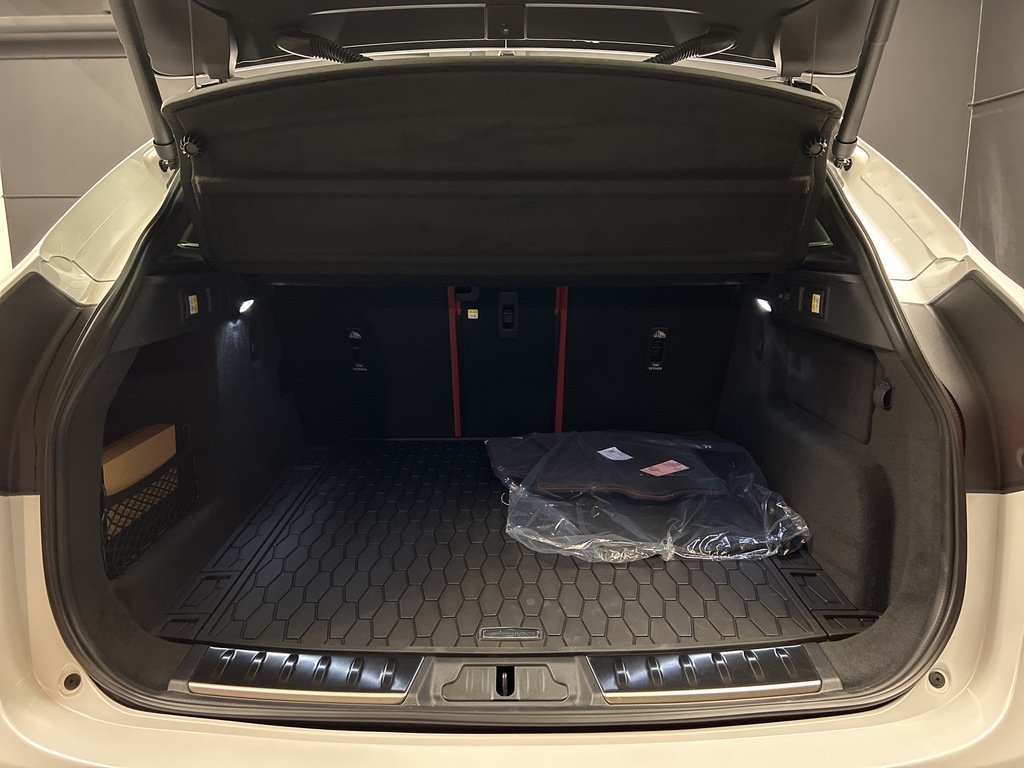 2024 Jaguar F-PACE VR1, 多伦多, 全款车