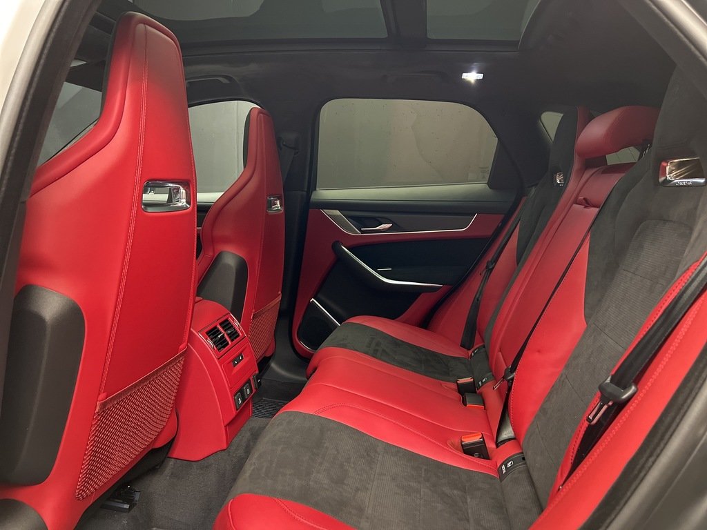 2024 Jaguar F-PACE VR1, 多伦多, 全款车