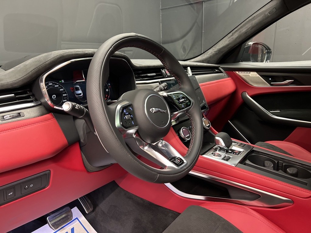 2024 Jaguar F-PACE VR1, 多伦多, 全款车