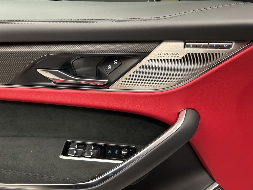 2024 Jaguar F-PACE VR1, 多伦多, 全款车