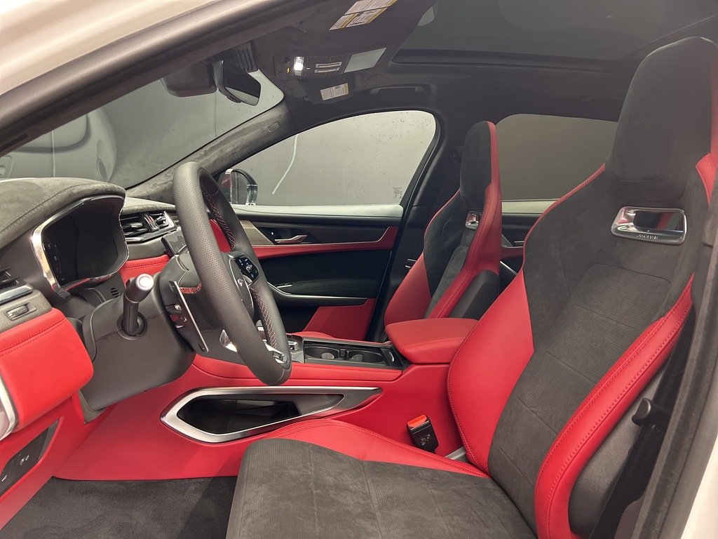 2024 Jaguar F-PACE VR1, 多伦多, 全款车