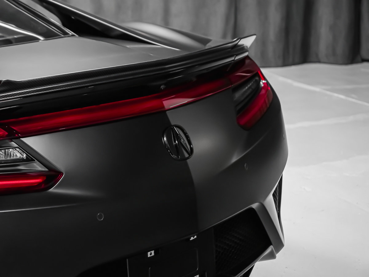 2017 Acura NSX-11