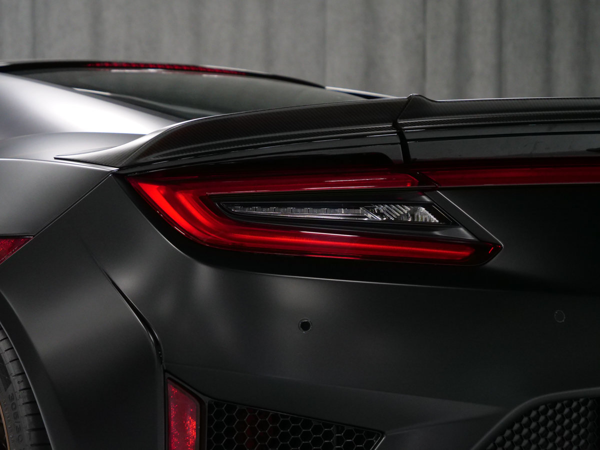 2017 Acura NSX-10