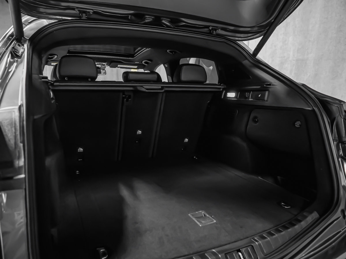 Alfa Romeo Stelvio Ti TOIT PANORAMIQUE ATTELAGE REMORQUAGE 2020-18