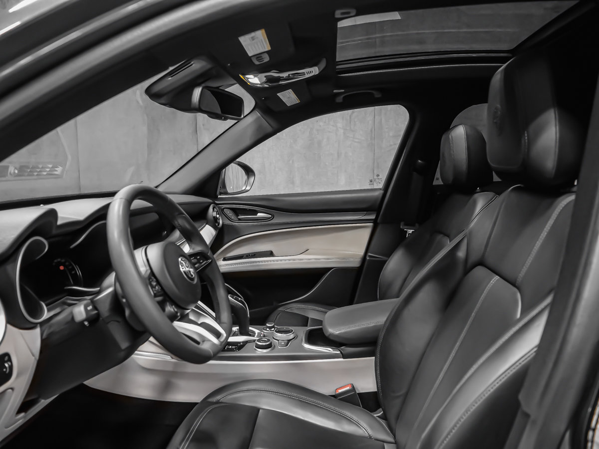 Alfa Romeo Stelvio Ti TOIT PANORAMIQUE ATTELAGE REMORQUAGE 2020-16
