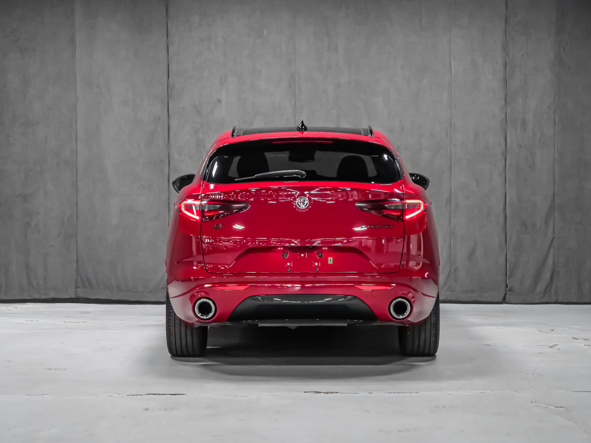 Alfa Romeo Stelvio Ti 2021-5