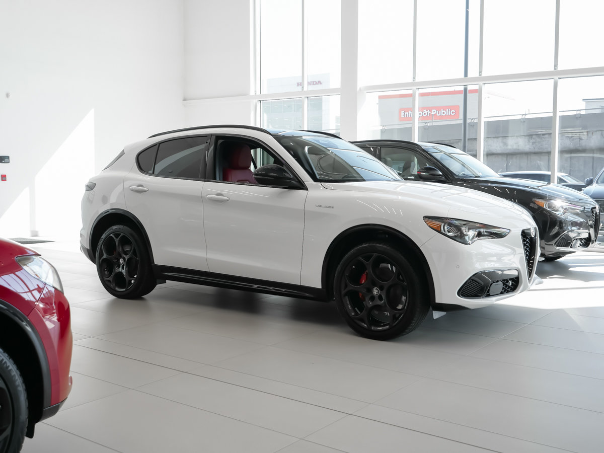 Alfa Romeo Stelvio 2025
