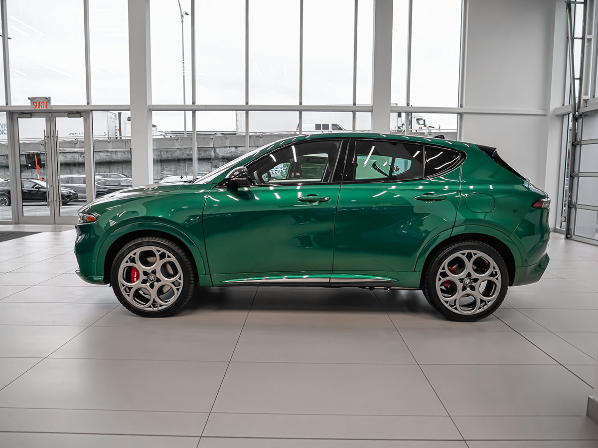 2025 Alfa Romeo Tonale PHEV TRIBUTO-15