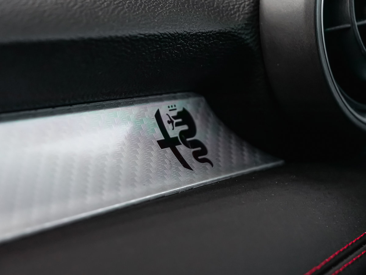 2025 Alfa Romeo Tonale PHEV TRIBUTO-40