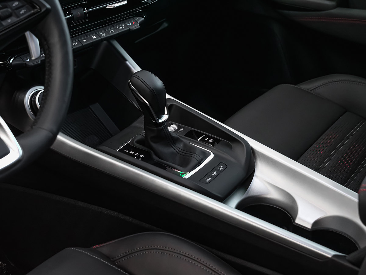 2025 Alfa Romeo Tonale PHEV TRIBUTO-21