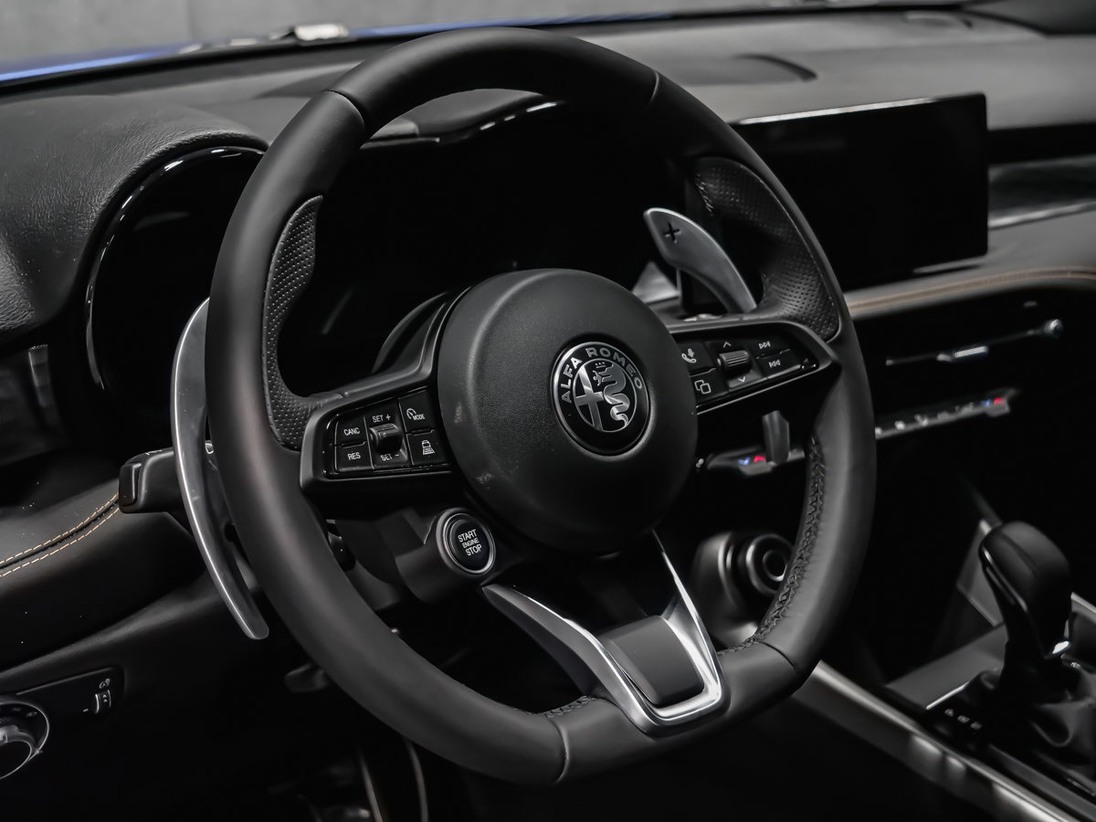 Alfa Romeo Tonale PHEV TONALE 2025-11