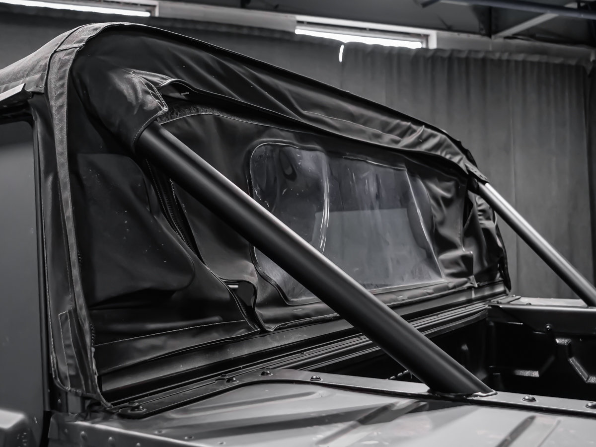 AM General Hummer  2000-9