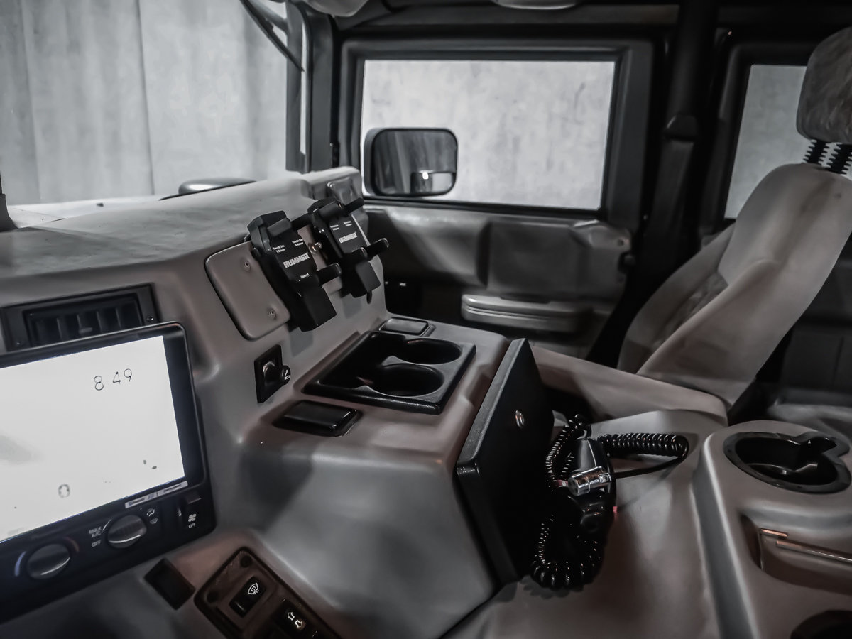 AM General Hummer  2000-16