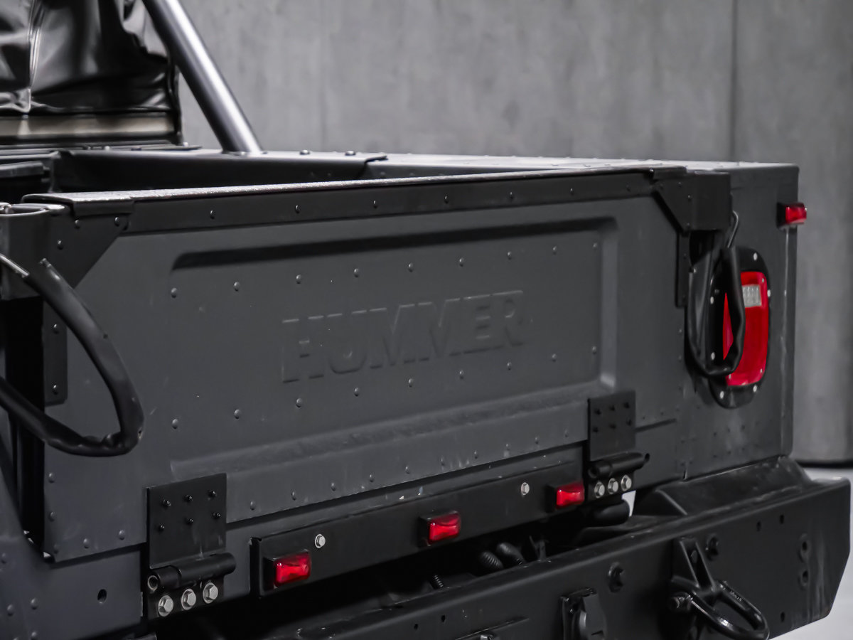 AM General Hummer  2000-6