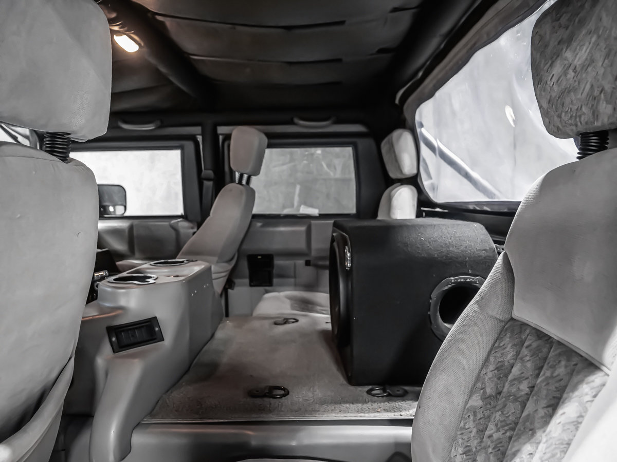 AM General Hummer  2000-19