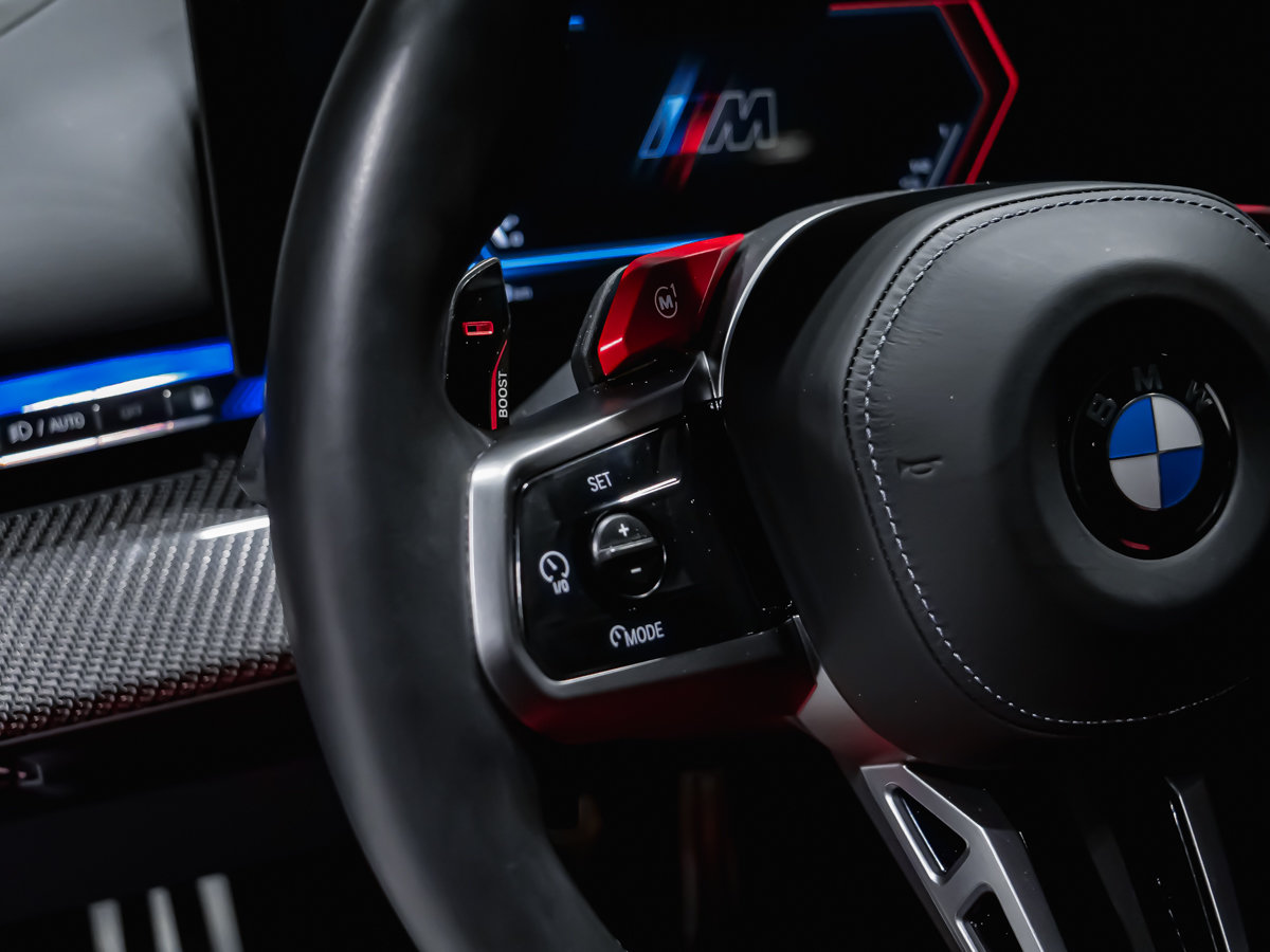 2025 BMW M5-23