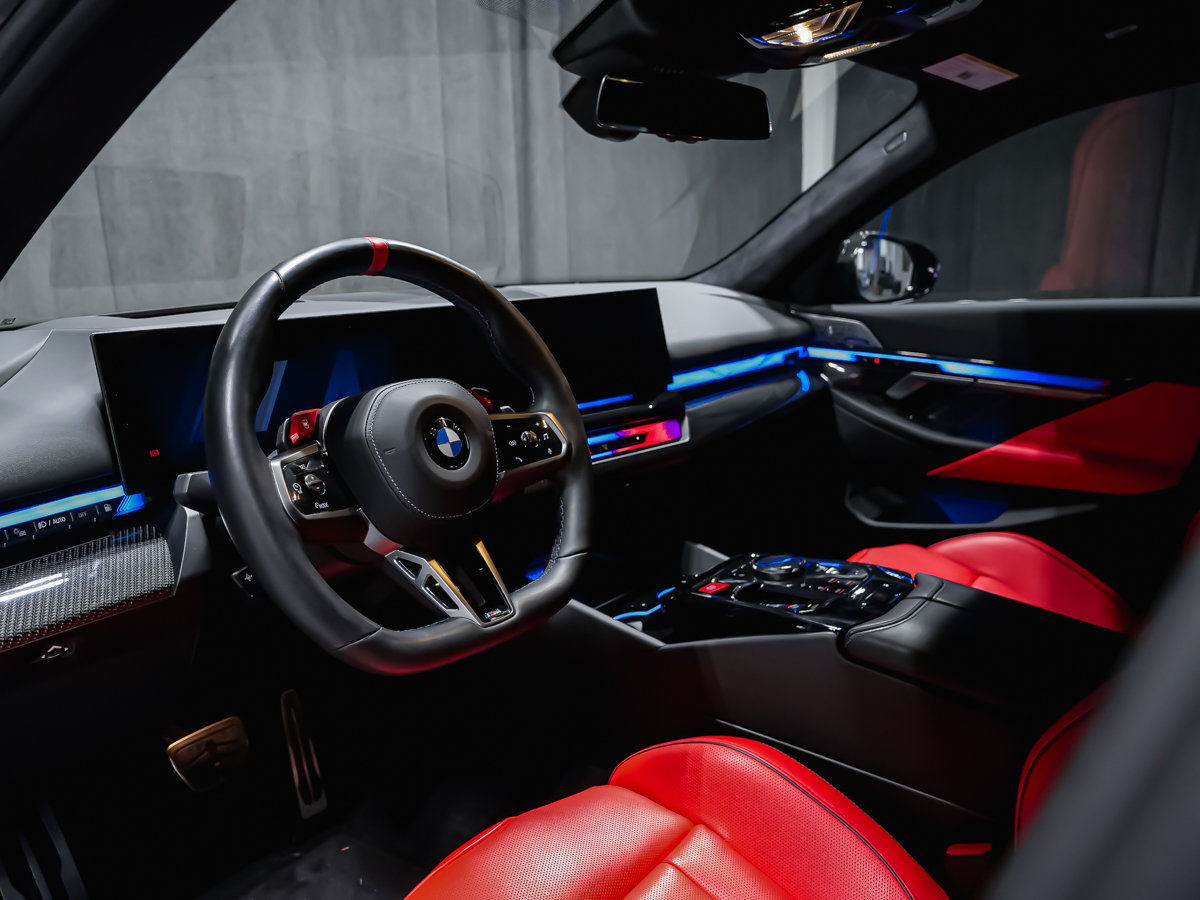2025 BMW M5-14