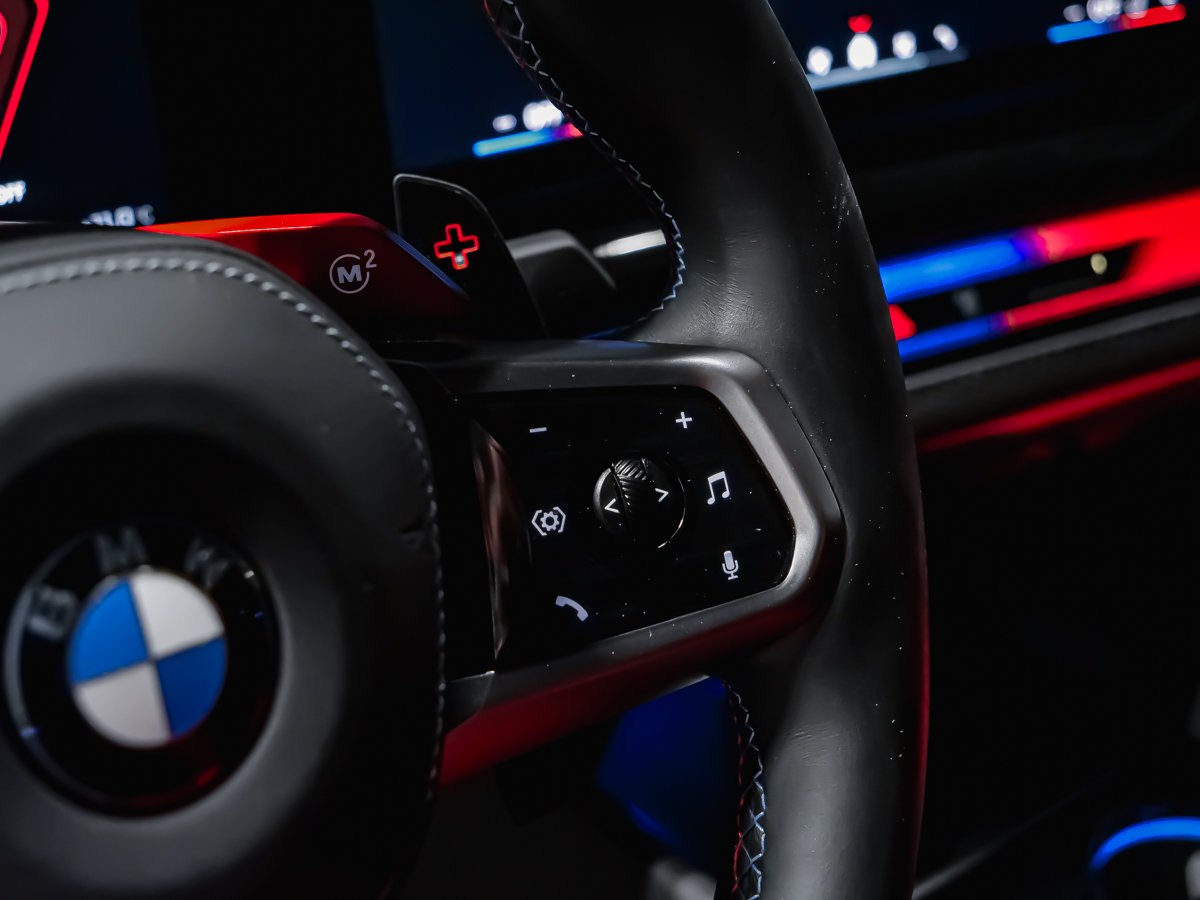 2025 BMW M5-22