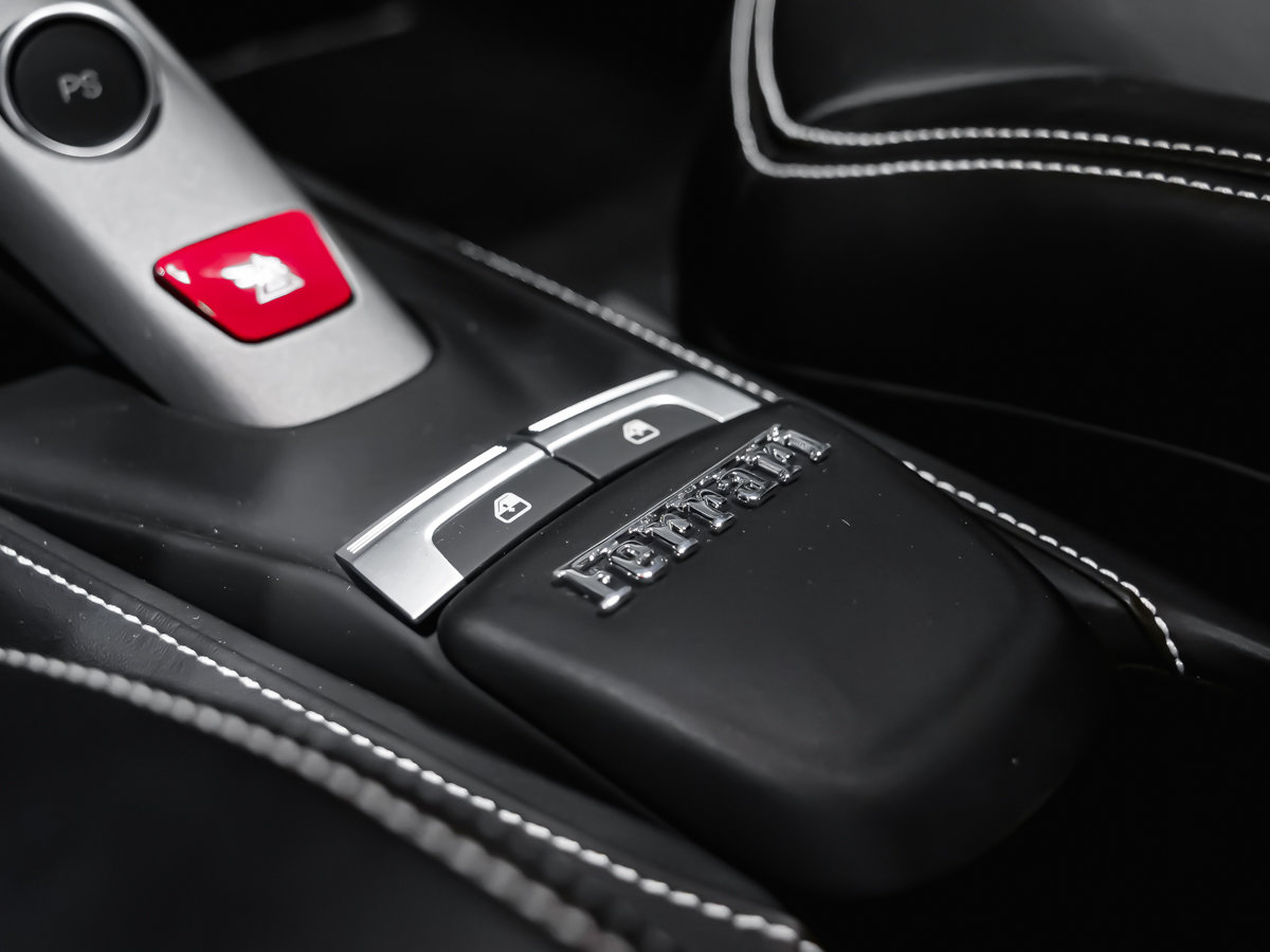 2016 Ferrari 488 GTB-42