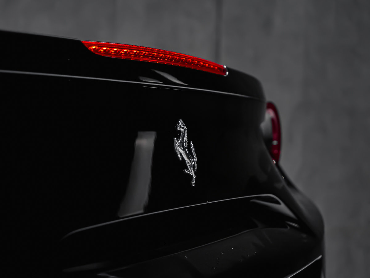 2016 Ferrari 488 GTB-24
