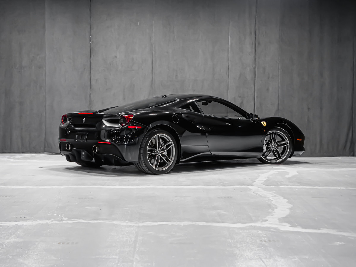 2016 Ferrari 488 GTB-6