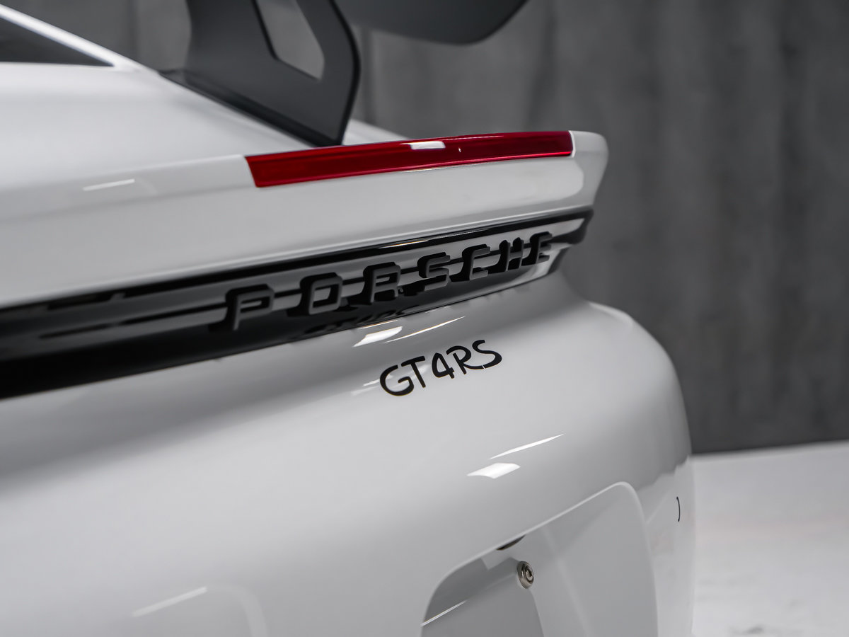2025 Porsche 718 Cayman GT4 RS-12