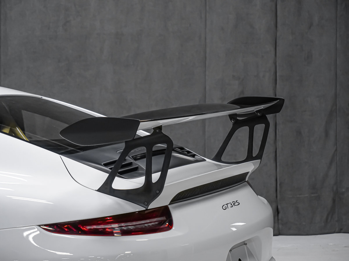 Porsche 911 GT3 RS 2016-9