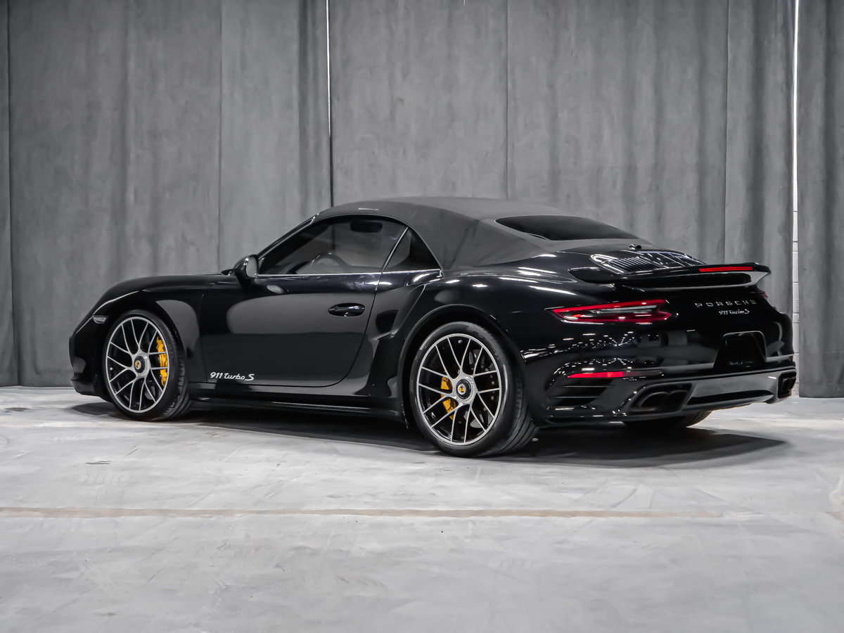 2017 Porsche 911 TURBO S-6
