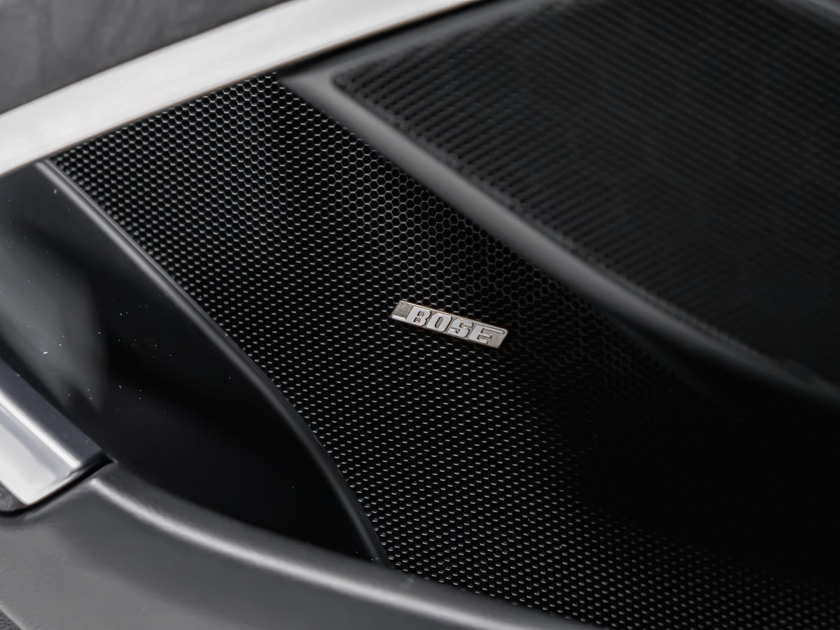 Porsche 911 TARGA 4 GTS 2018-15