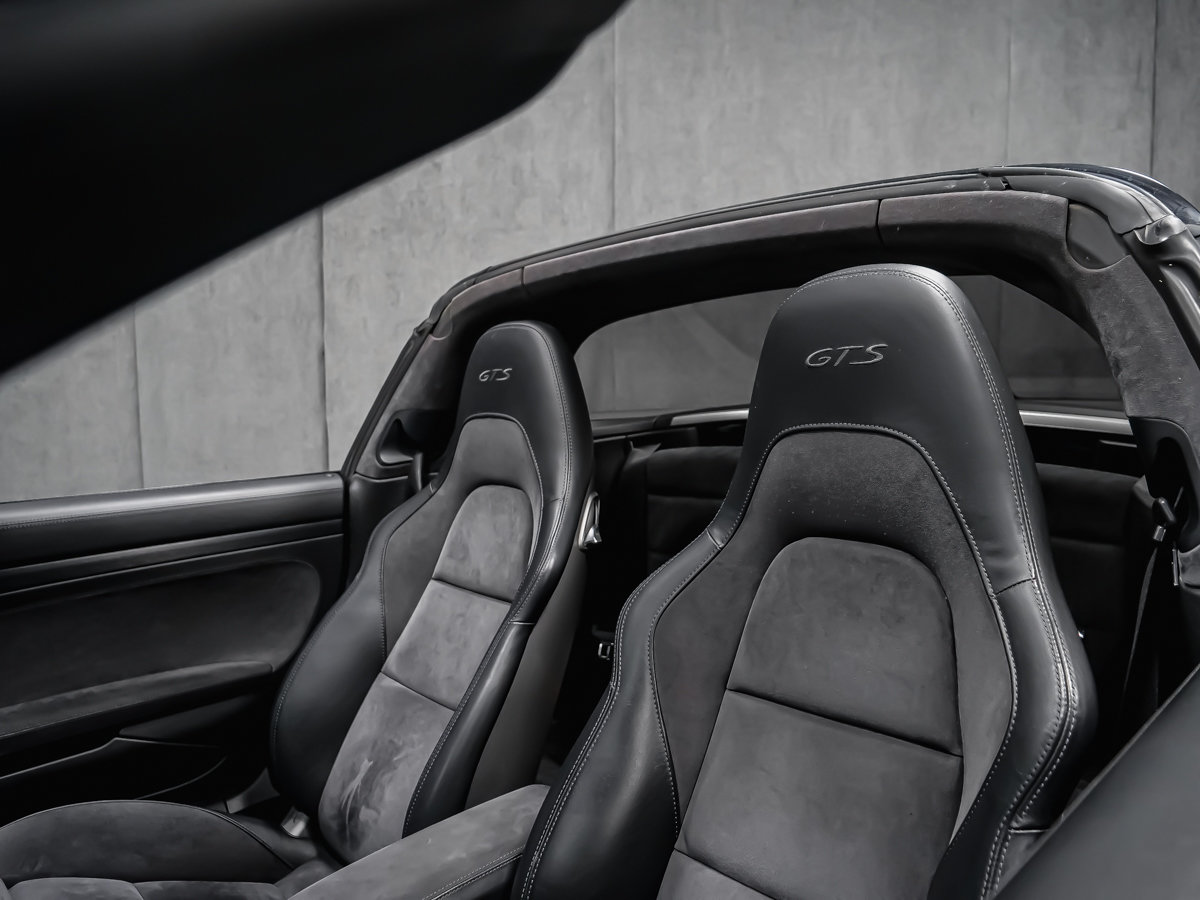 Porsche 911 TARGA 4 GTS 2018-28