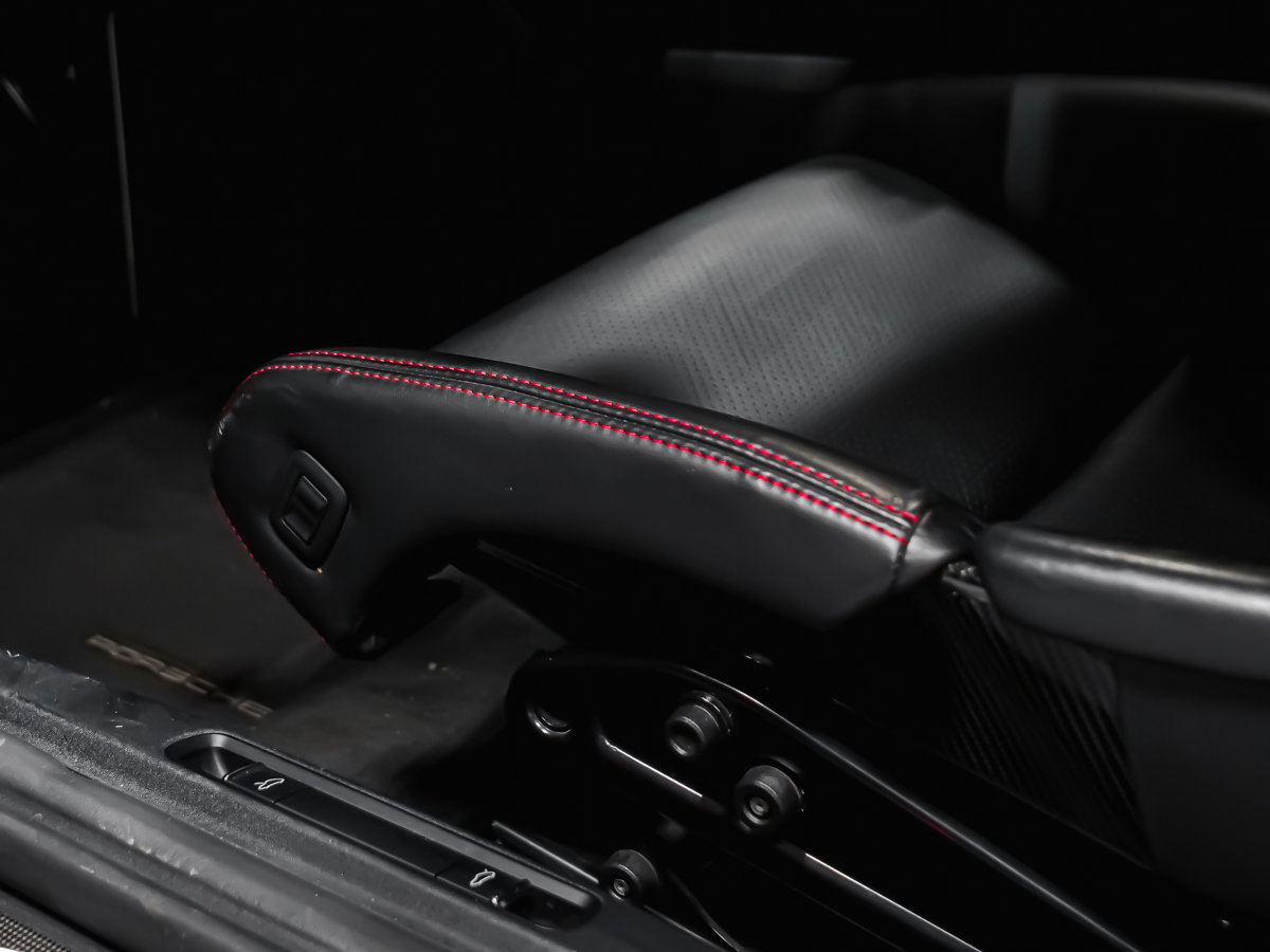 Porsche 911 Speedster 2019-11