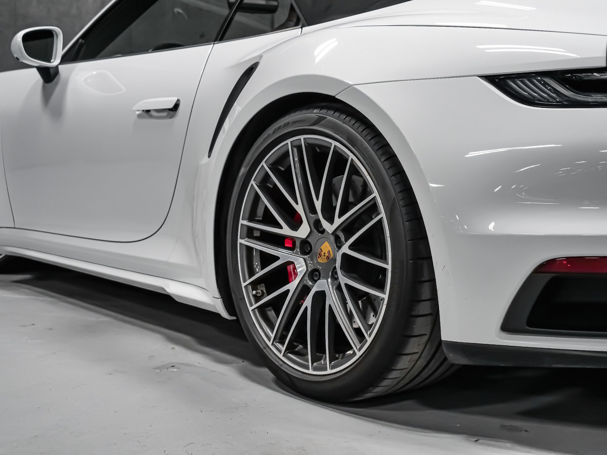 Porsche 911 TURBO 2021-9