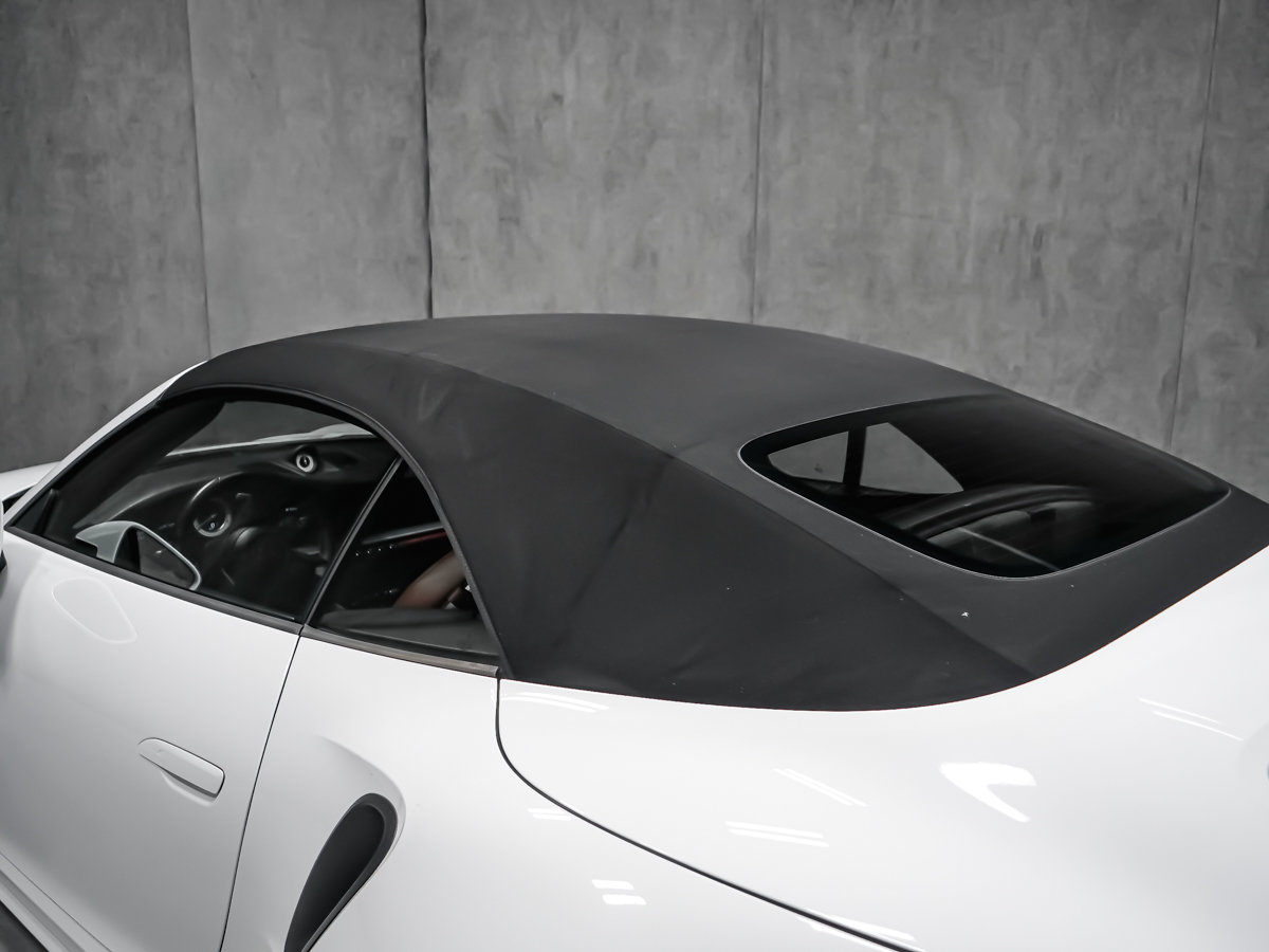 Porsche 911 TURBO 2021-13