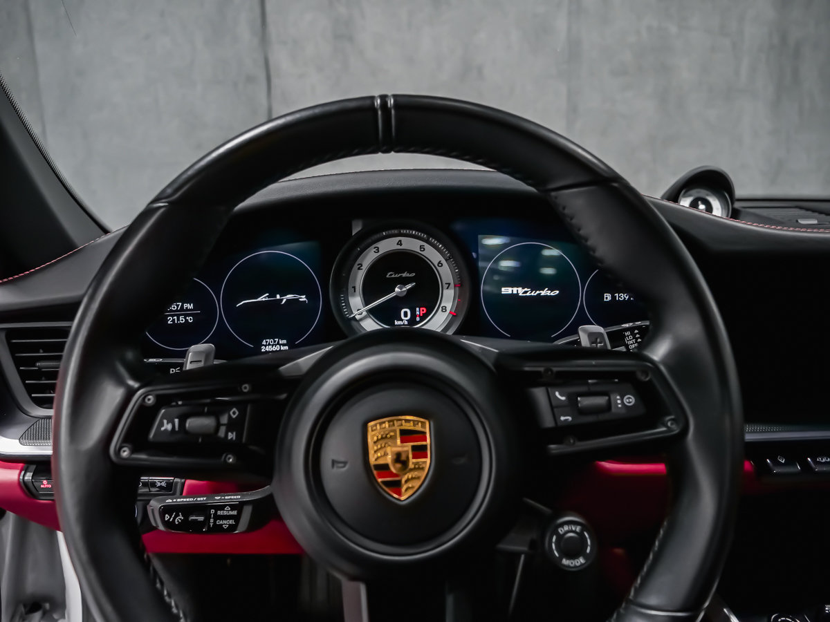 Porsche 911 TURBO 2021-26