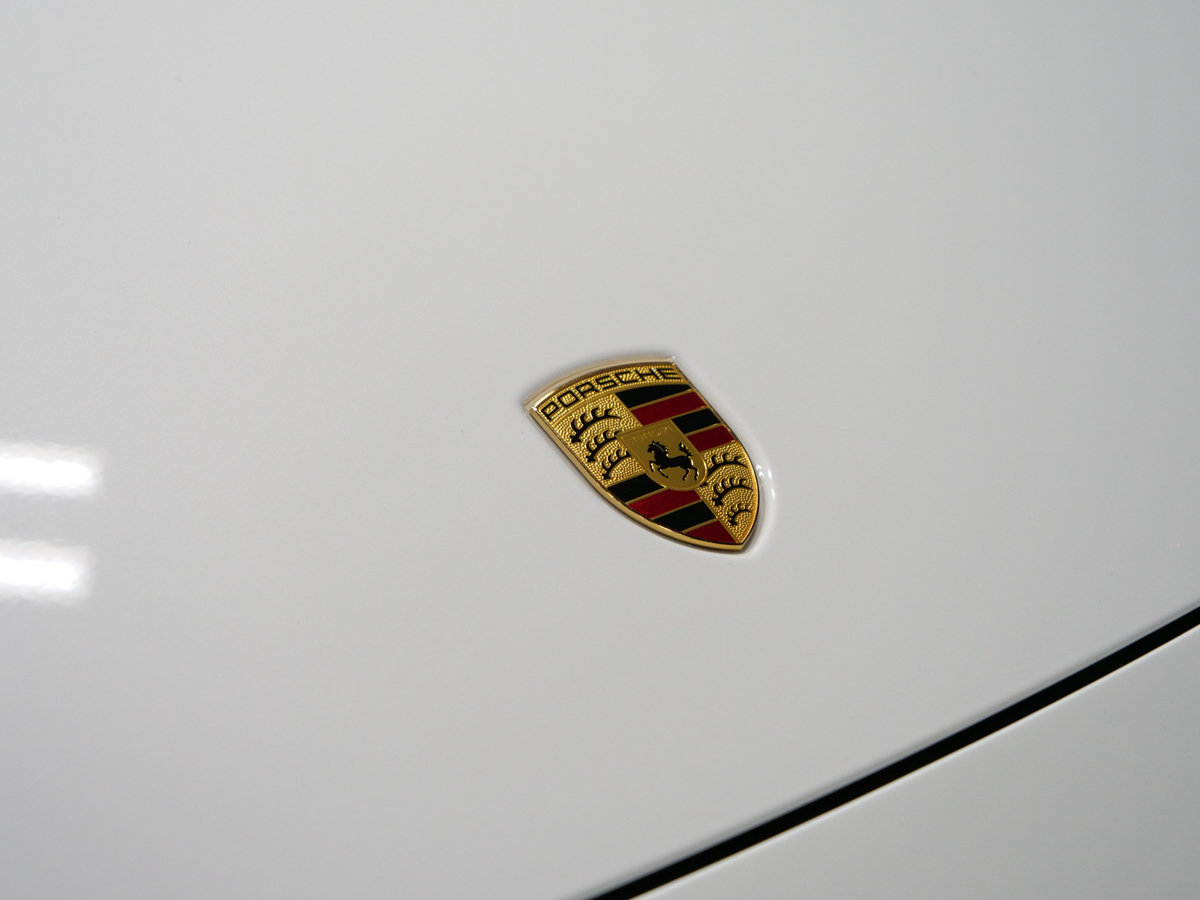 Porsche 911 TURBO 2021-34