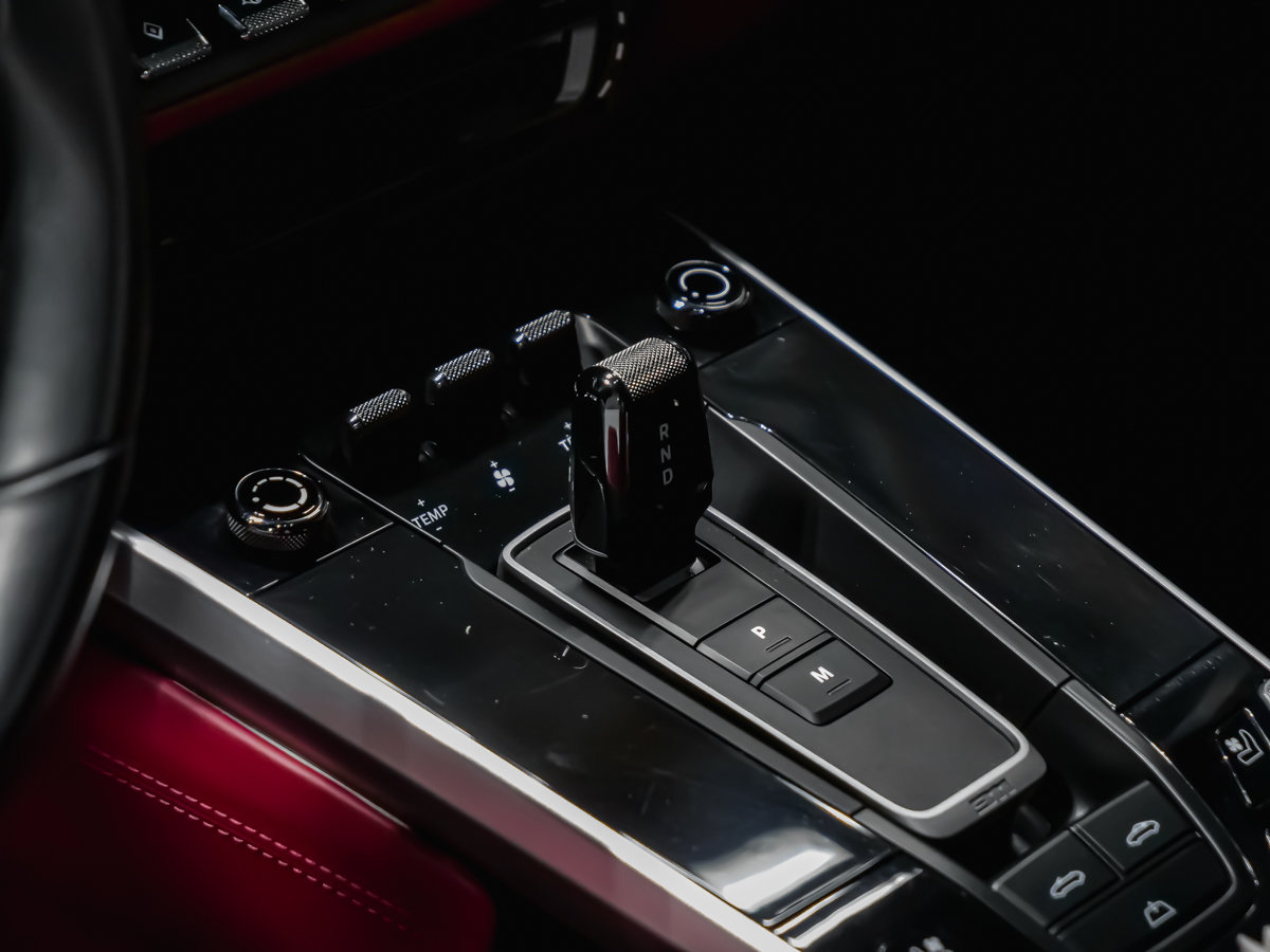 Porsche 911 TURBO 2021-18