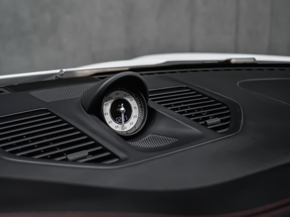 Porsche 911 TURBO 2021-28
