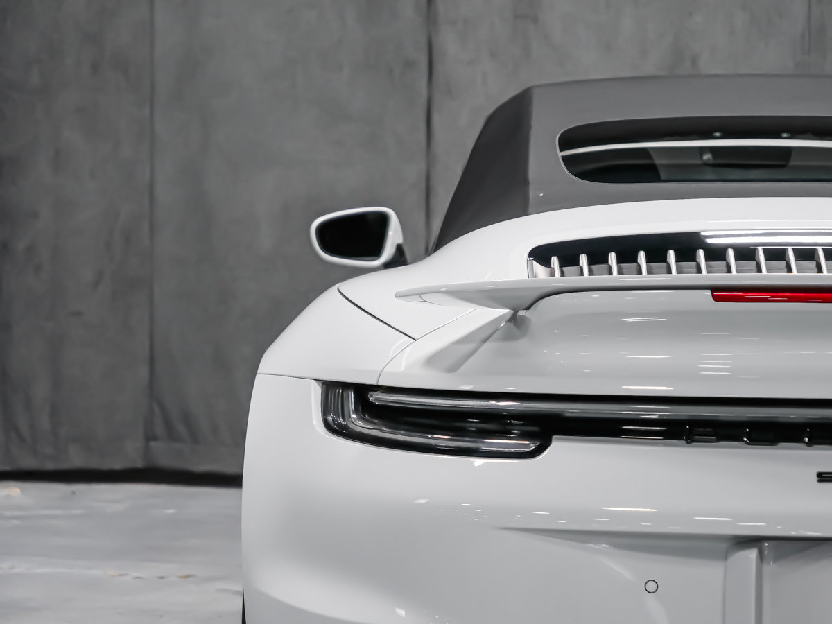 Porsche 911 TURBO 2021-15