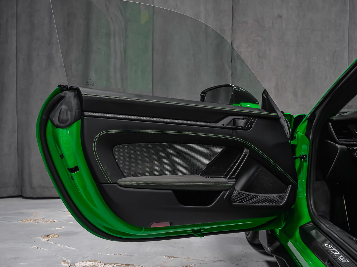 Porsche 911 GT3 RS 2025-20