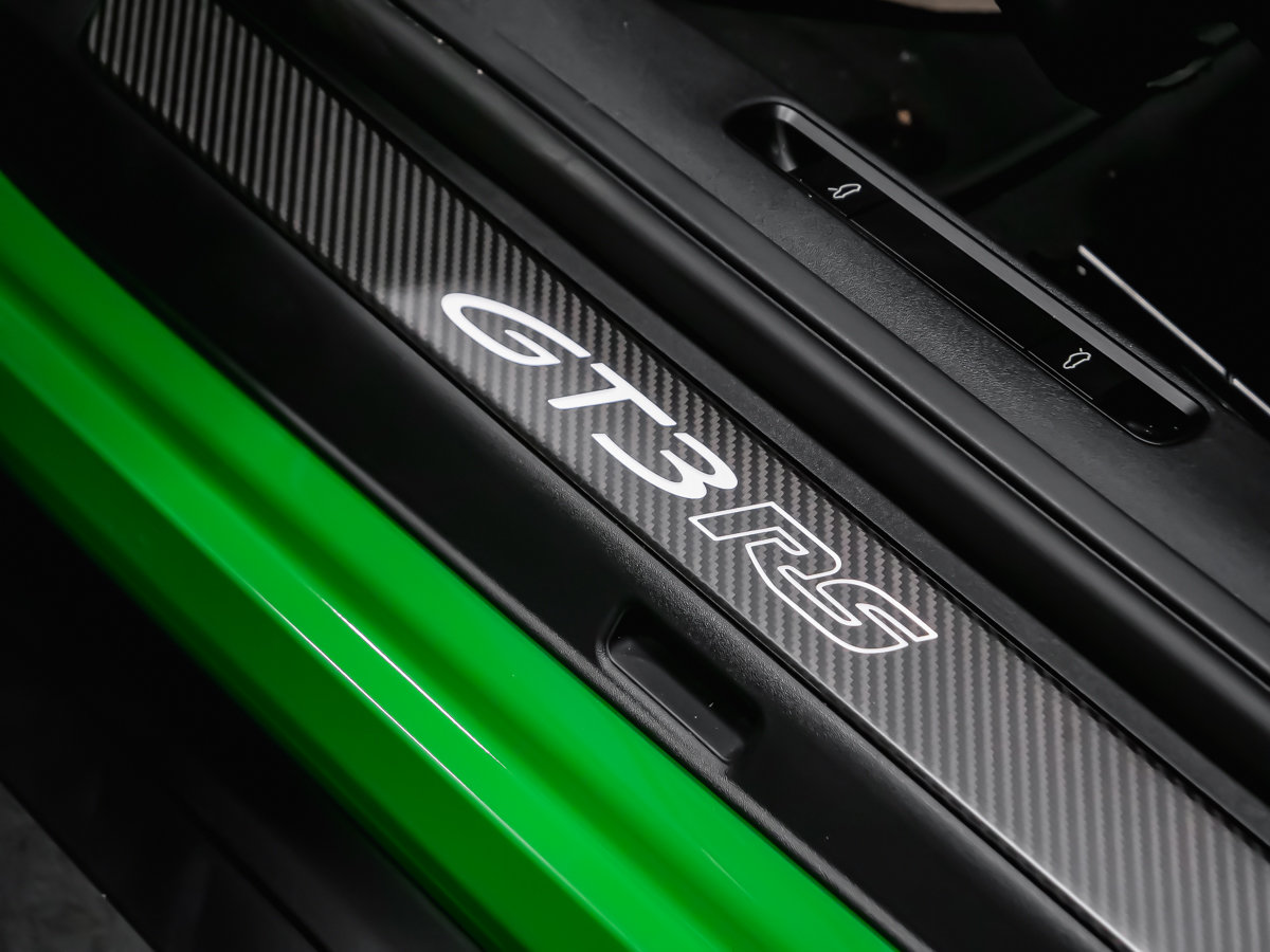 Porsche 911 GT3 RS 2025-15