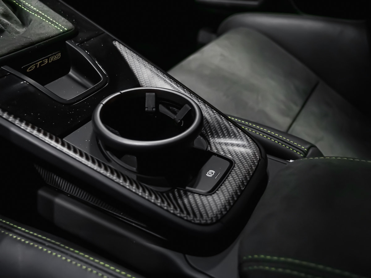 Porsche 911 GT3 RS 2025-32